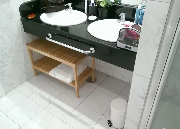 Caleton Alhambra Διαμέρισμα