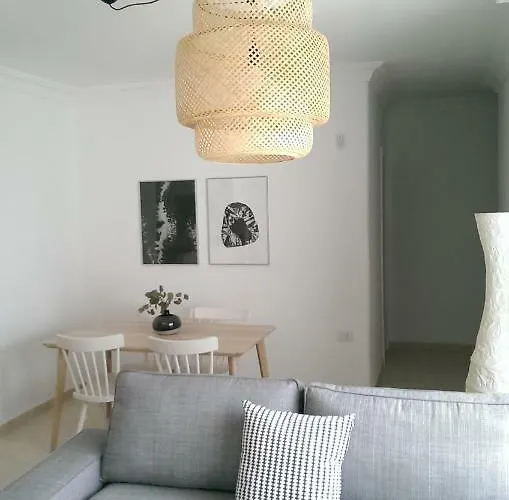 Caleton Alhambra Puerto del Carmen (Lanzarote)