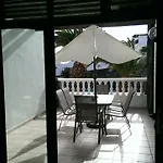 Διαμέρισμα Caleton Alhambra *