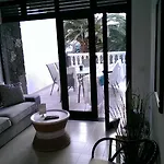 Caleton Alhambra Διαμέρισμα